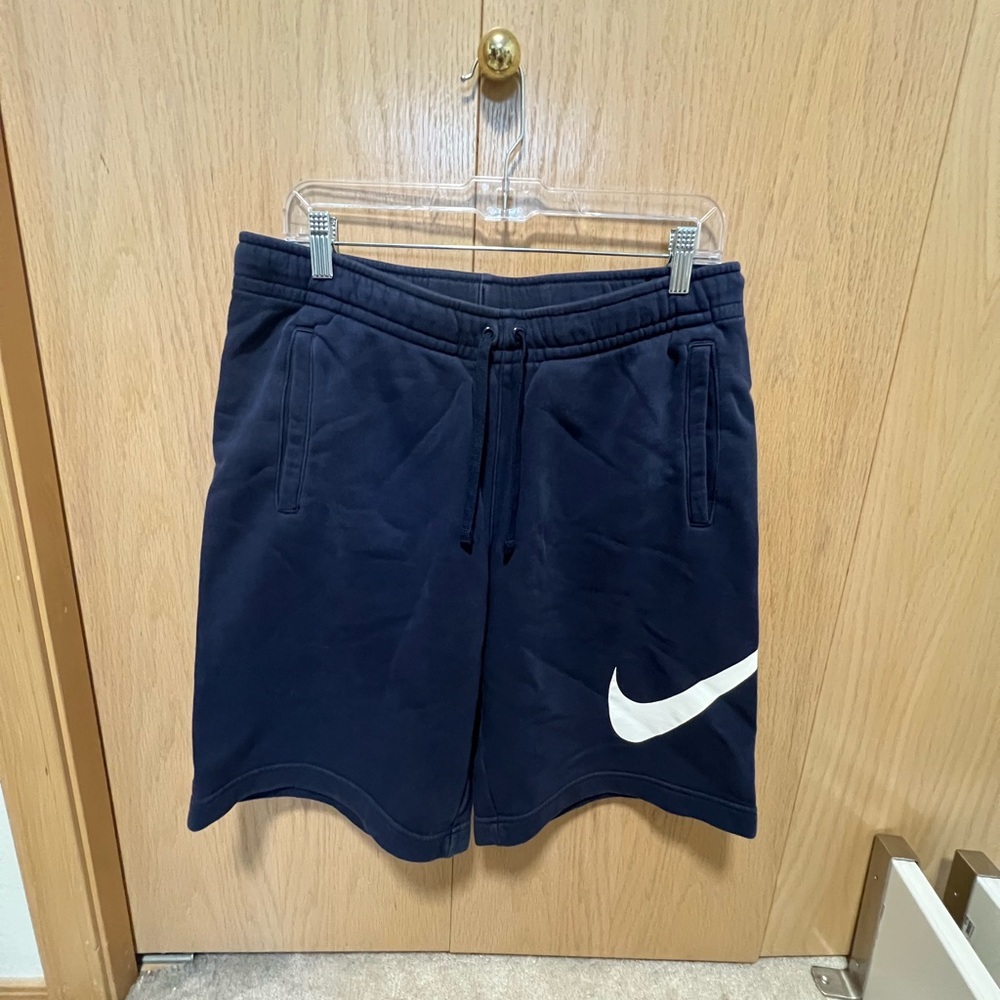 Nike Men's Dark Blue Athletic Shorts